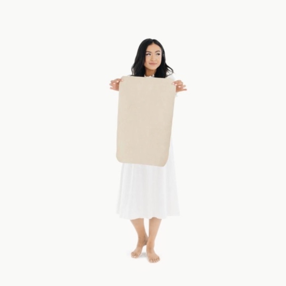 GATHRE - Bonded Leather MICRO Diaper Changing Mat - Blanc